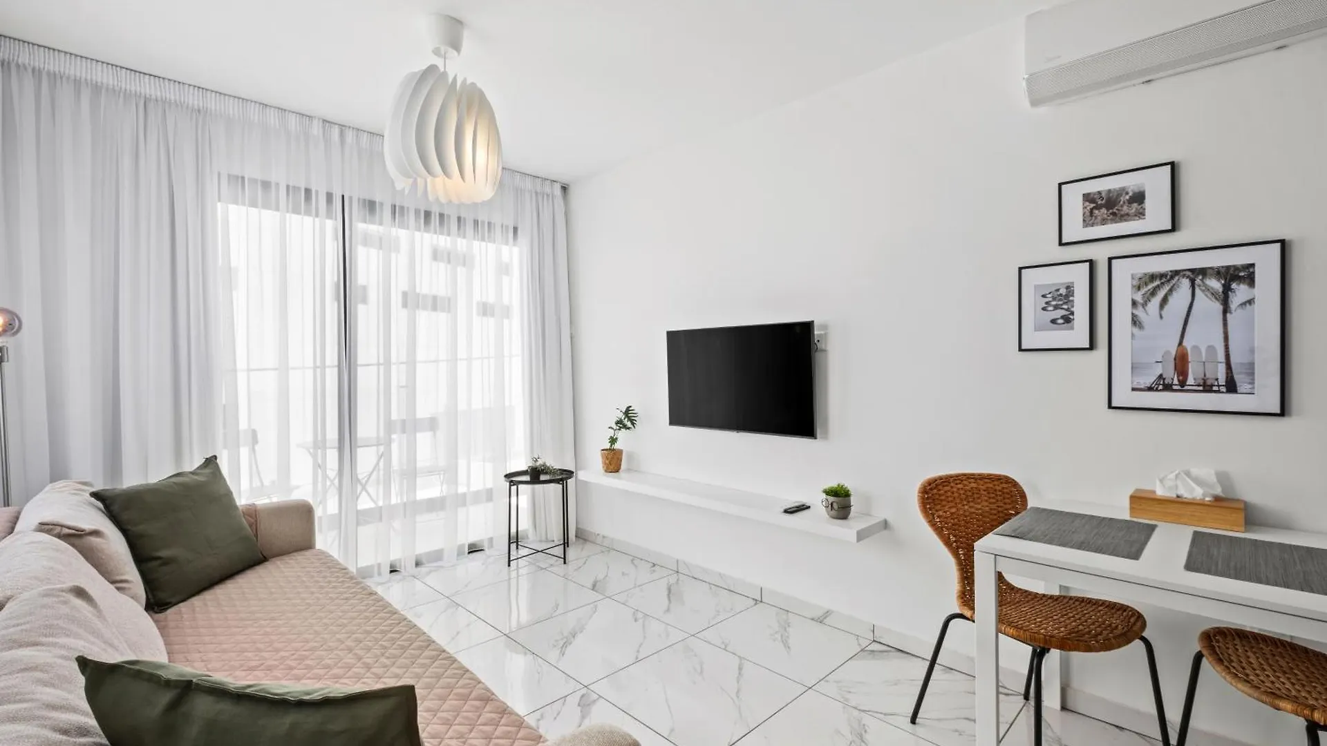 Majan Residences 라르나카 아파트